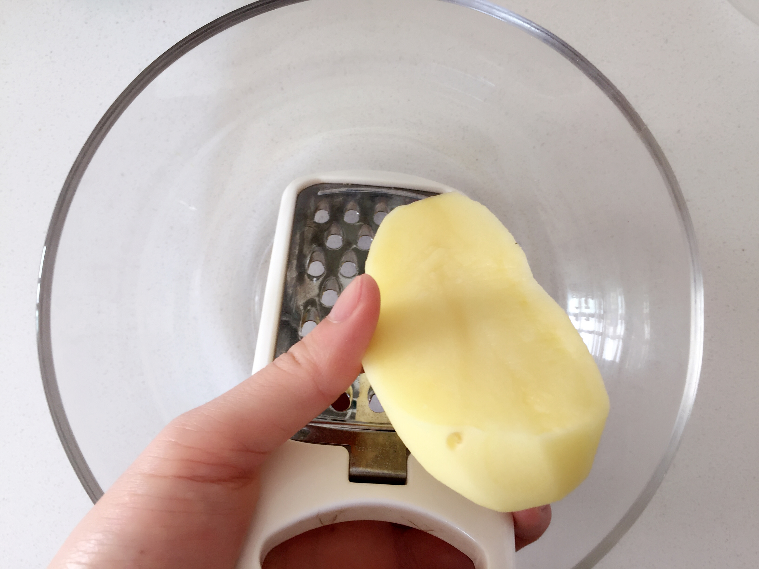 寶寶輔食：西蘭花土豆餅—寶寶不愛吃蔬菜，試試繽紛蔬菜餅12M+的做法 步骤3