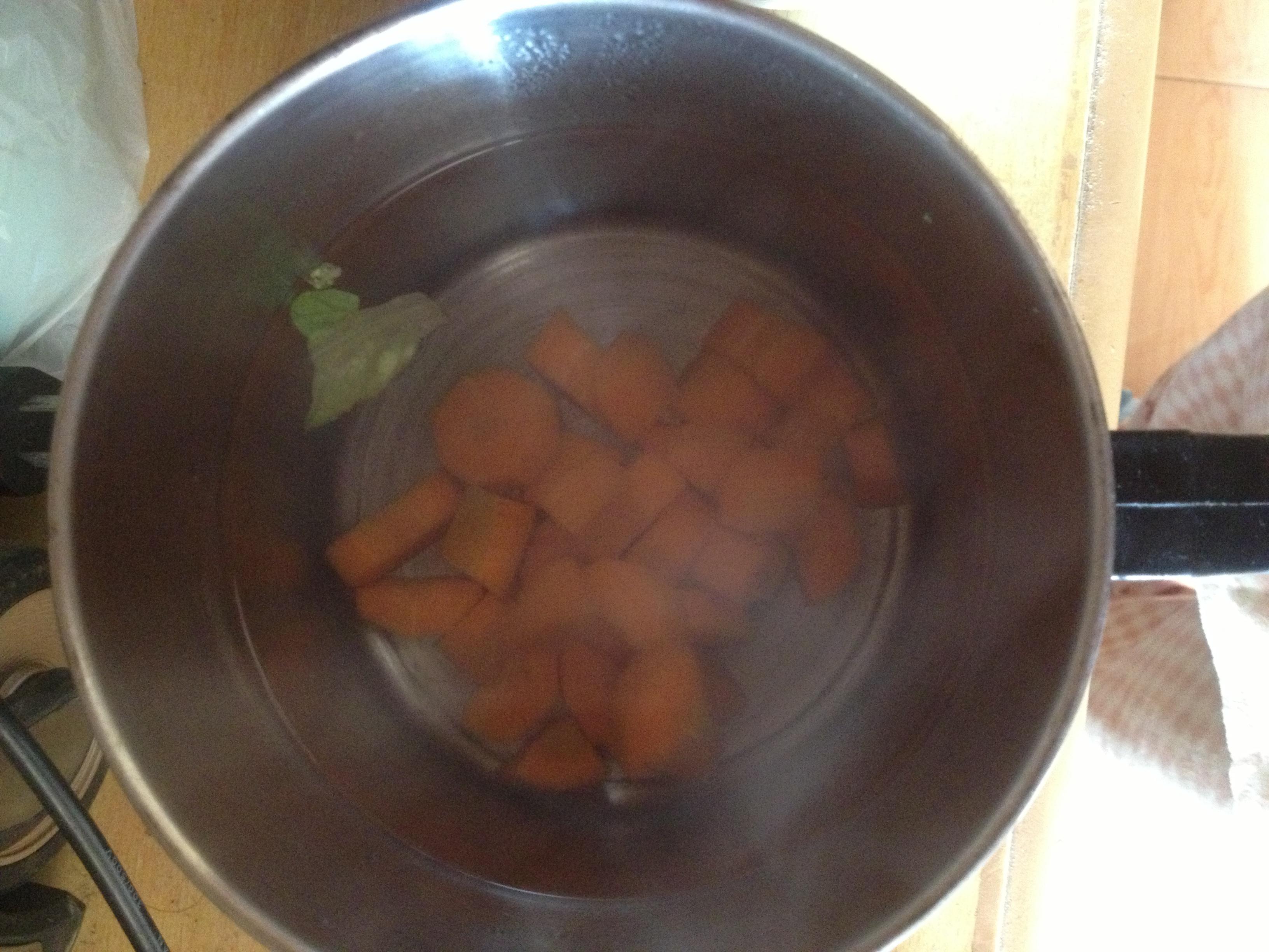 減肥涼拌西蘭花胡蘿蔔的做法 步骤3