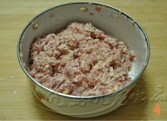 馬蹄豬肉水餃的做法 步骤4