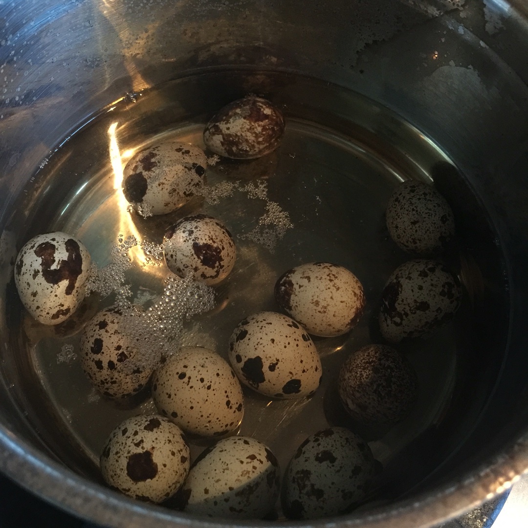 五香滷汁鵪鶉蛋的做法 步骤3