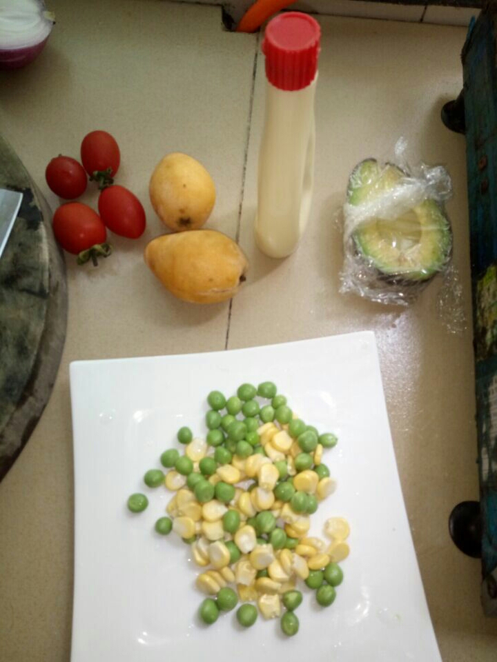 一學就會的蔬菜水果沙拉的做法 步骤1