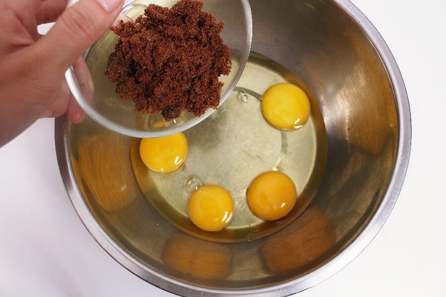 寶寶輔食：紅棗蛋糕 學會自己做，再也不會讓孩子吃外面賣的了的做法 步骤7