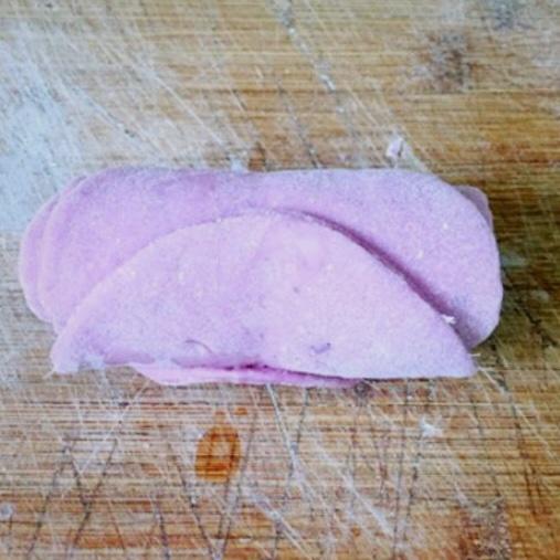 紫薯奶香玫瑰花捲饅頭的做法 步骤3