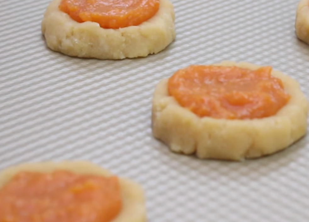 甜柿子杏仁粉曲奇餅的做法 步骤5