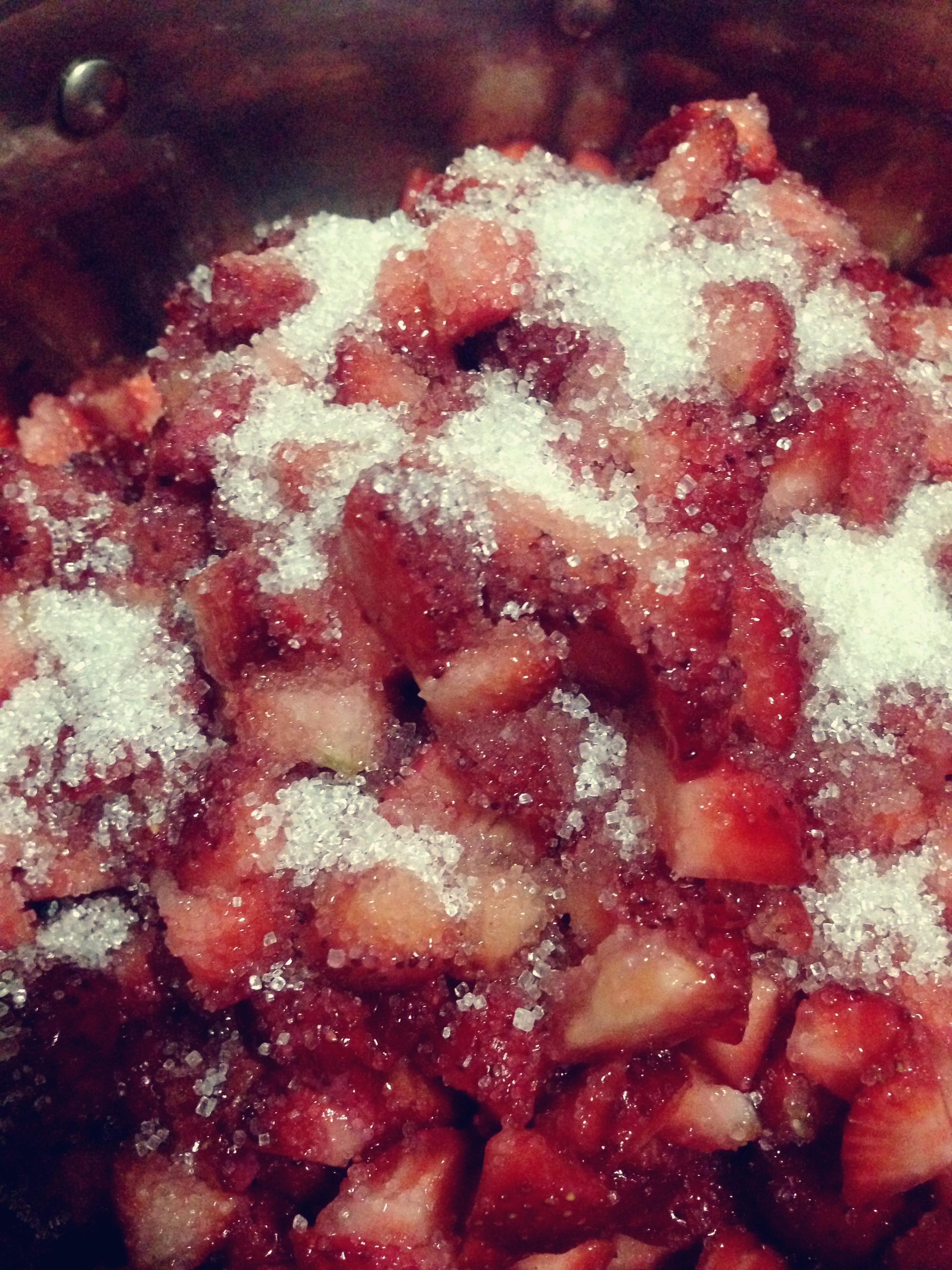 草莓桑葚果醬的做法 步骤2