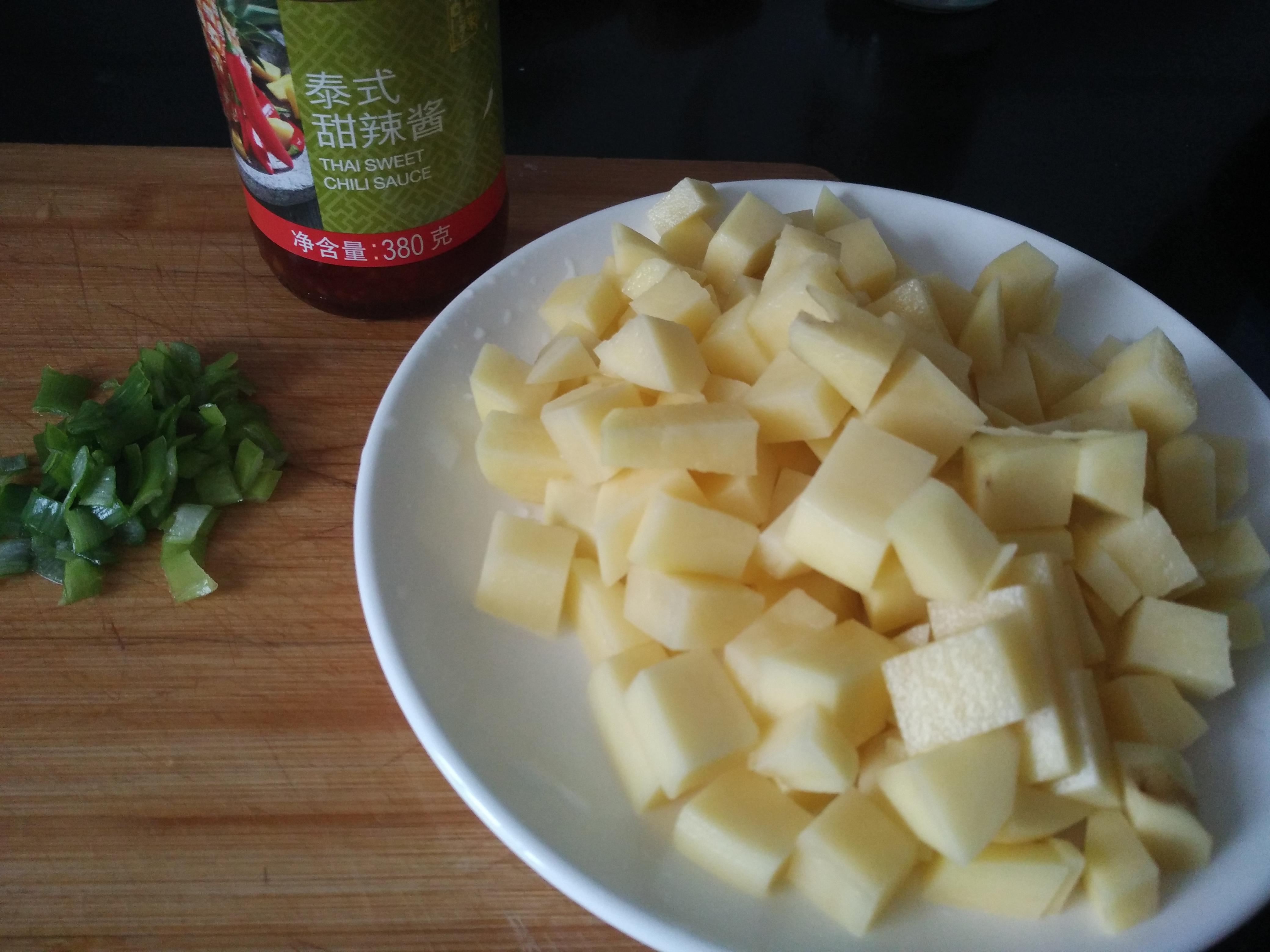 高品味紅燒土豆金盅盞的做法 步骤1