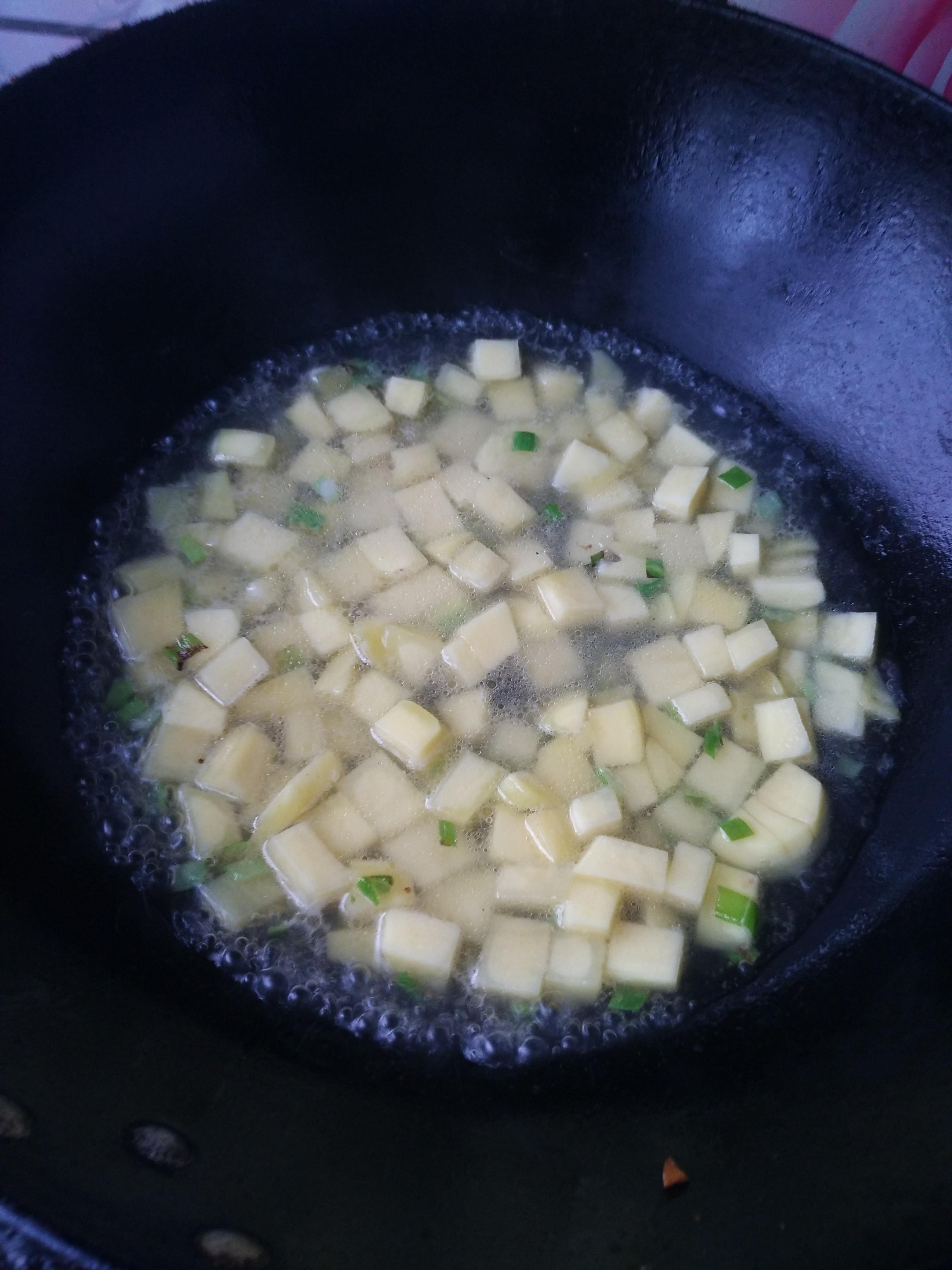 高品味紅燒土豆金盅盞的做法 步骤3