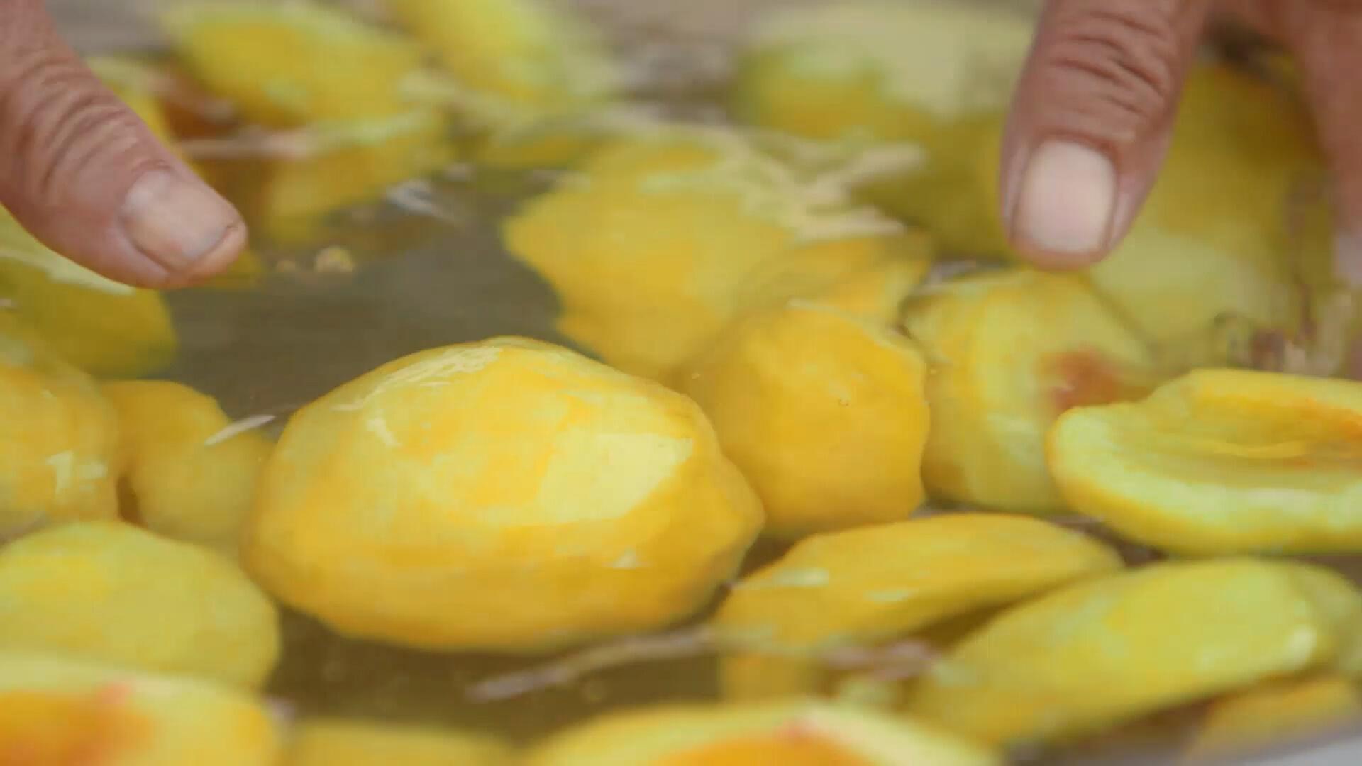 【歐陽應霽 私家原味料理】黃桃罐頭的做法 步骤2