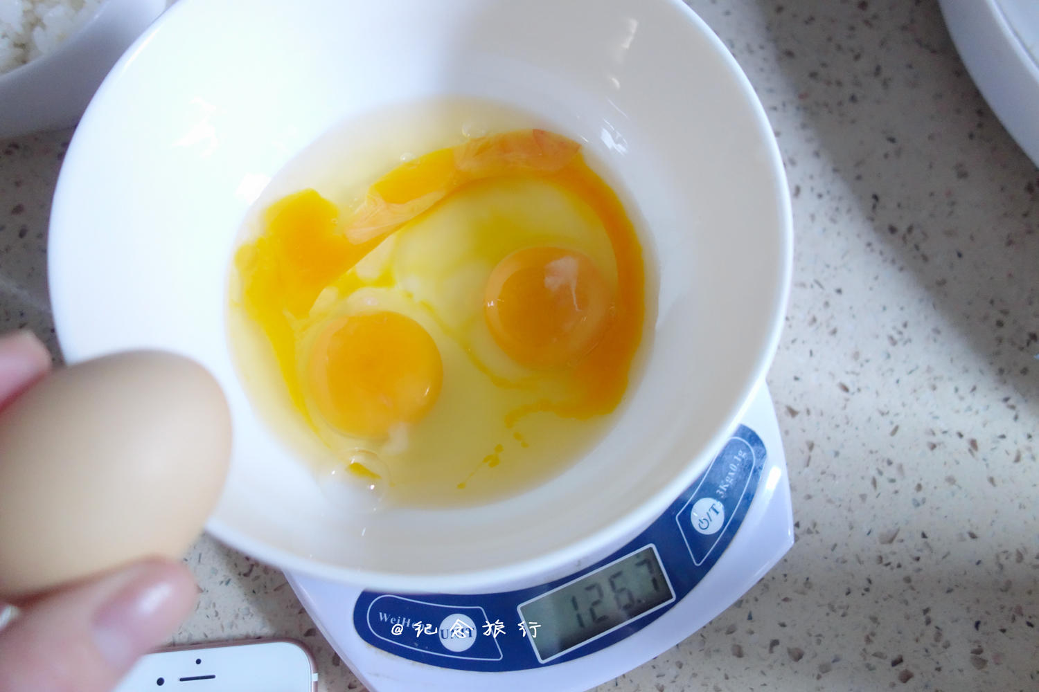高壓鍋椰皇燉蛋的做法 步骤3