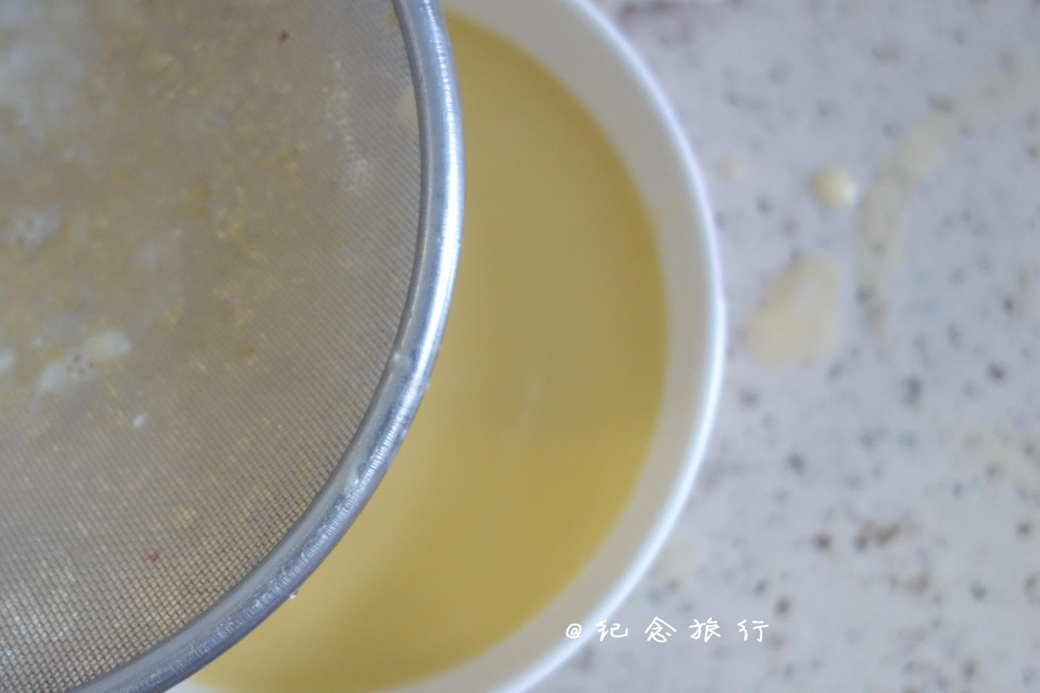 高壓鍋椰皇燉蛋的做法 步骤5
