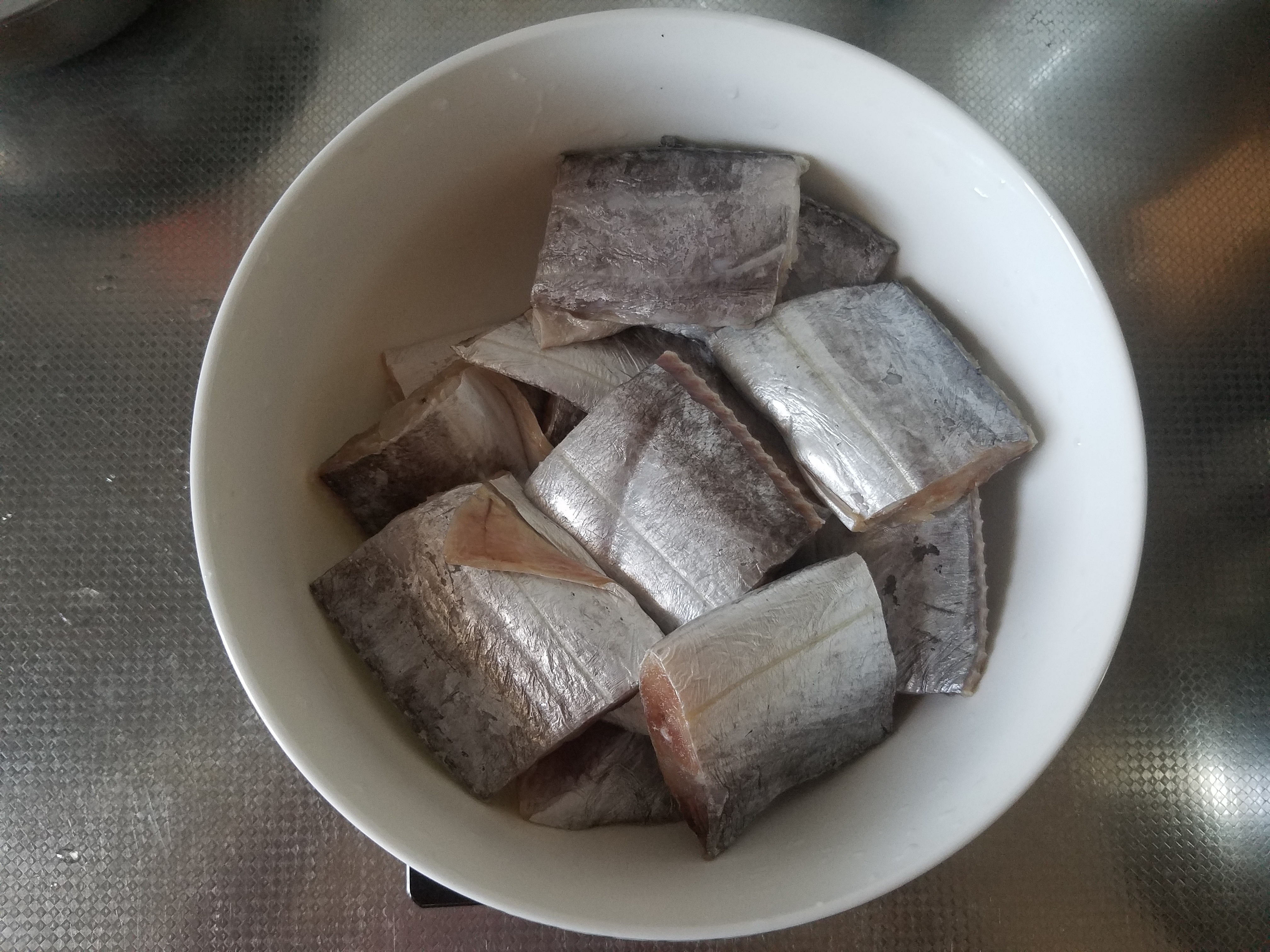家常糖醋帶魚的做法 步骤1