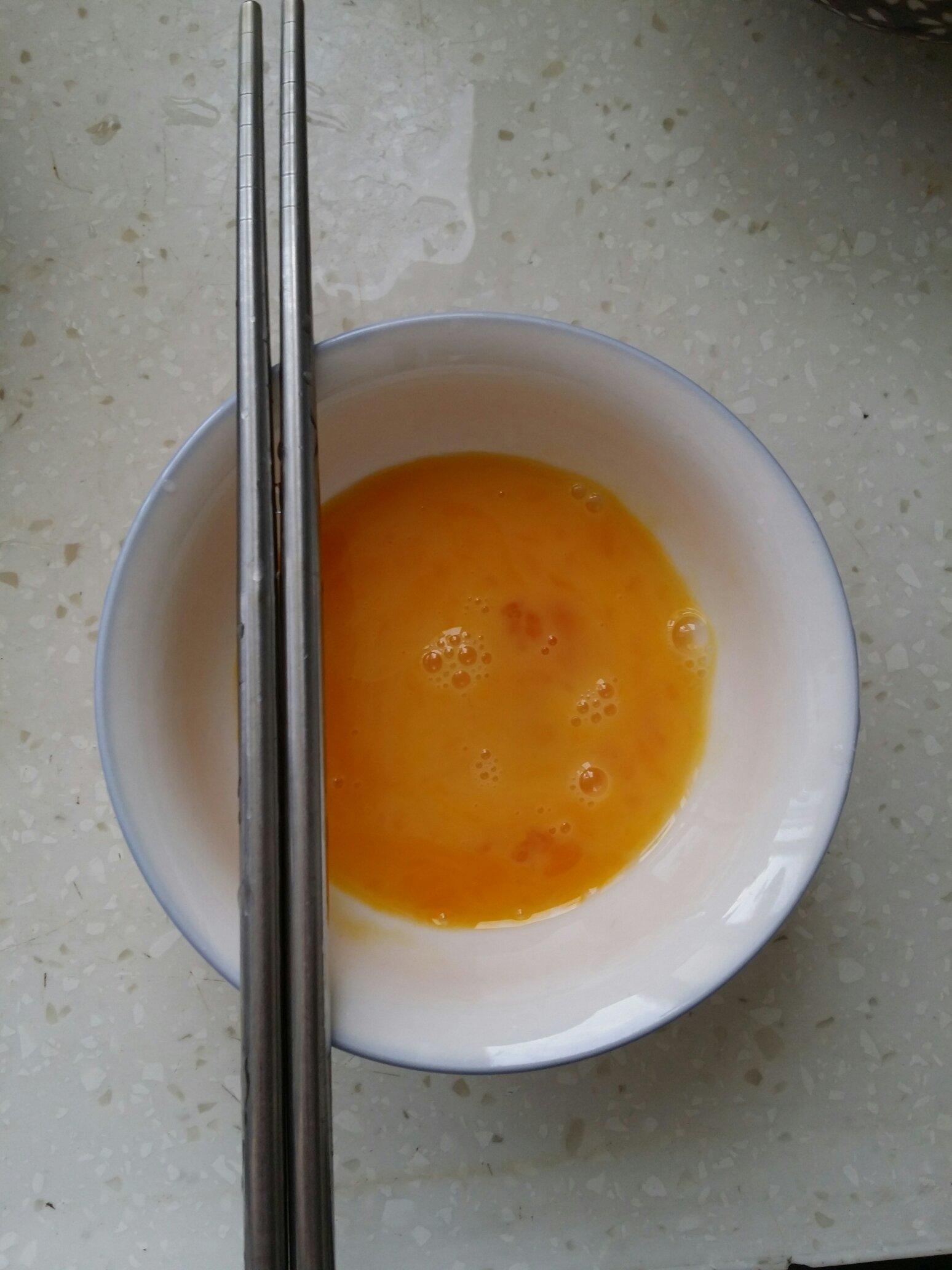 快手早餐-雞蛋燕麥粥的做法 步骤2