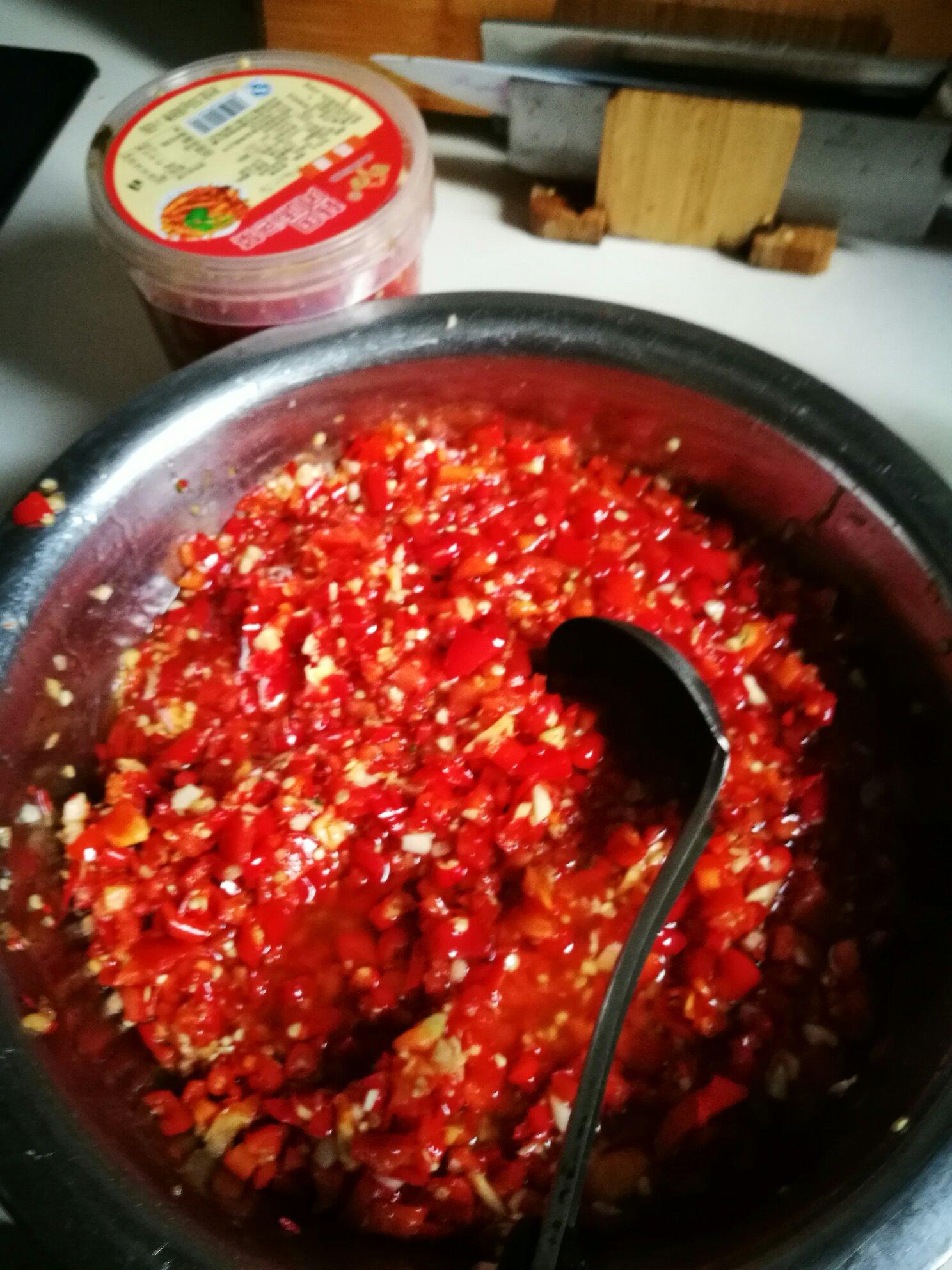 剁椒醬的做法 步骤1