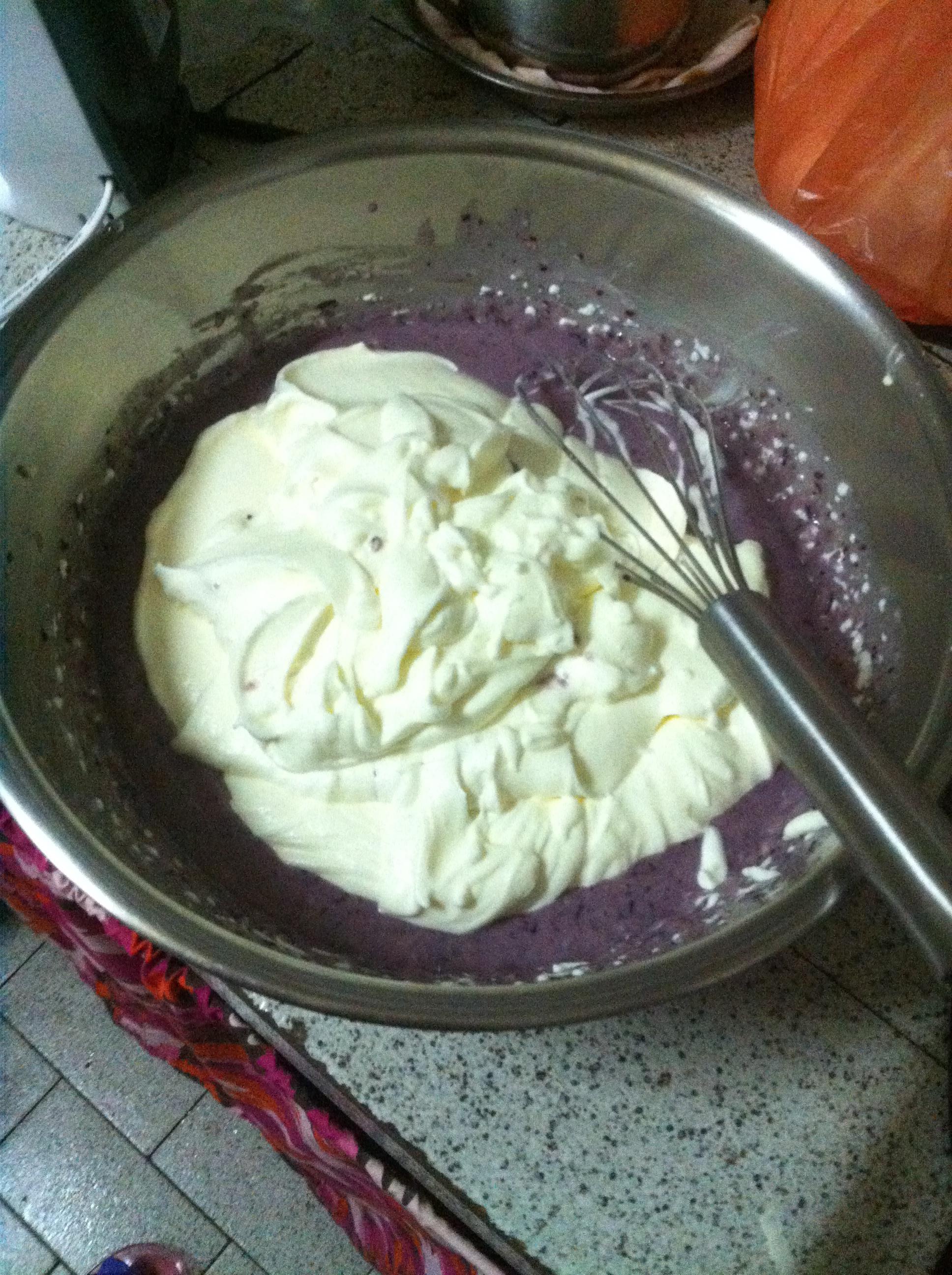 藍莓芝士慕斯蛋糕（8寸）的做法 步骤5