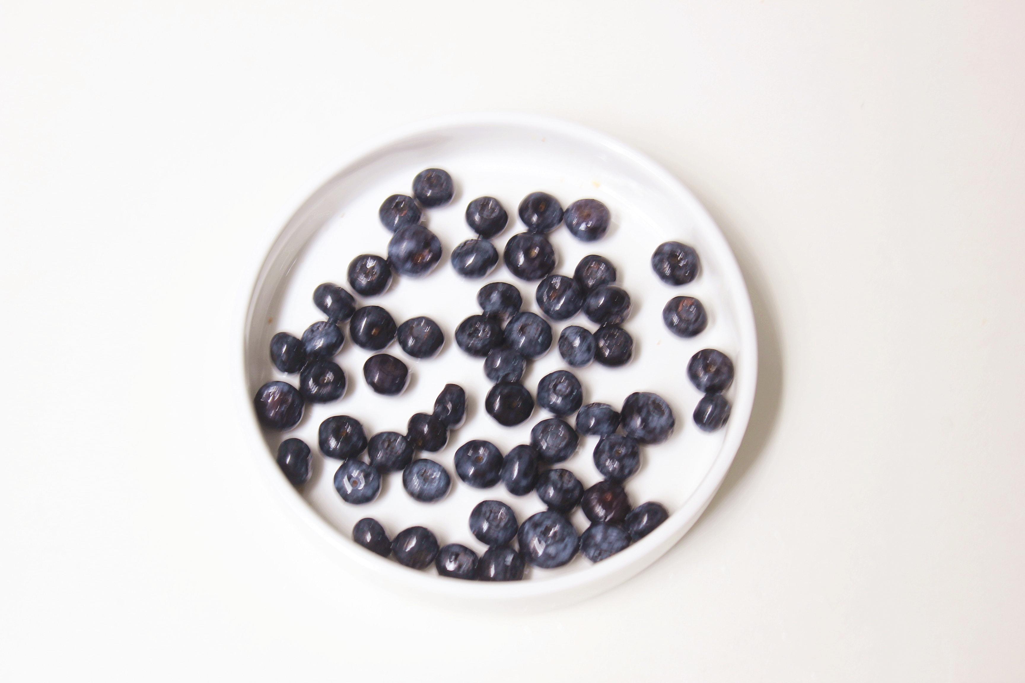 藍莓吐司布丁的做法 步骤4