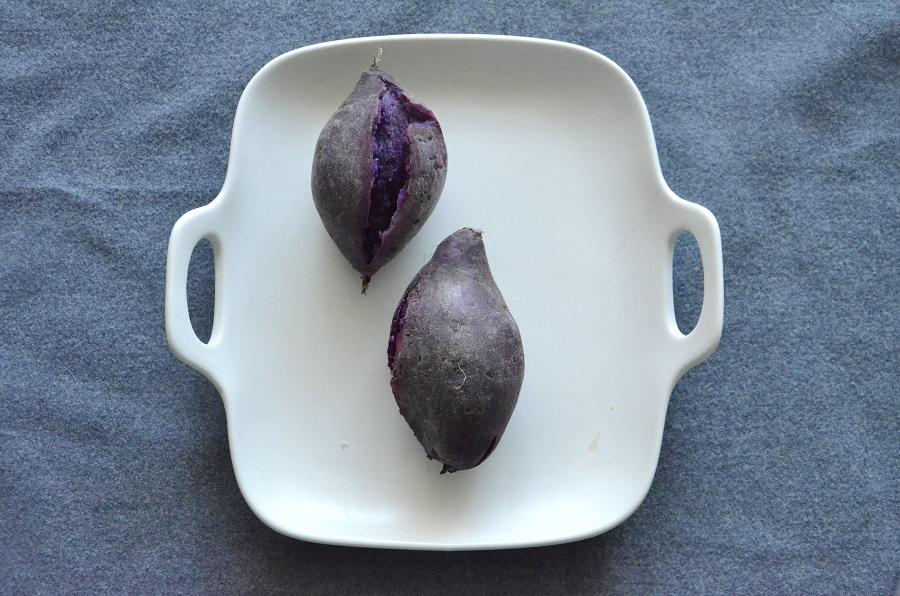 紫薯隔夜燕麥粥的做法 步骤1