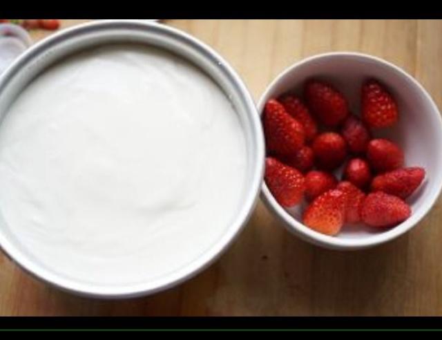 草莓酸奶慕斯蛋糕的做法 步骤8