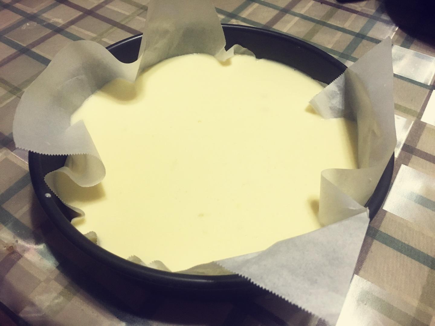 烤酸奶偽芝士蛋糕【低卡】的做法 步骤2