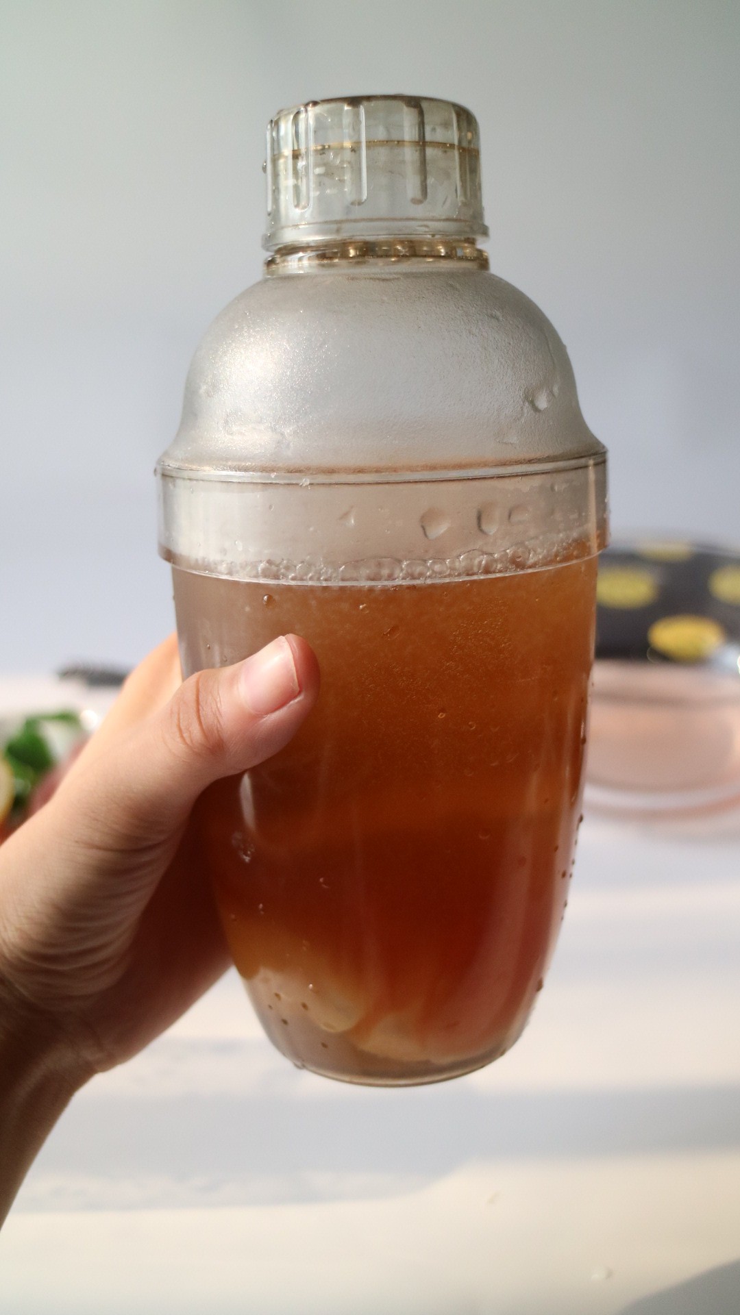 蜜桃檸檬冰紅茶，簡單的家庭自調冷飲的做法 步骤5