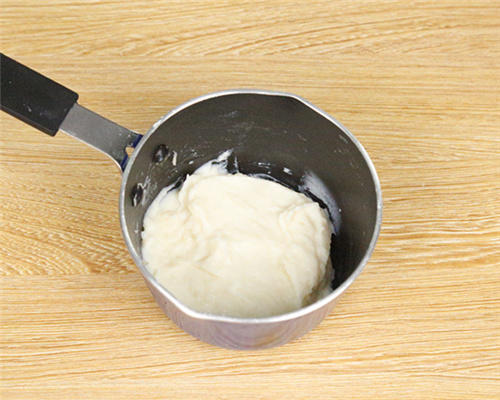 肉鬆沙拉醬麪包的做法（湯種）的做法 步骤3
