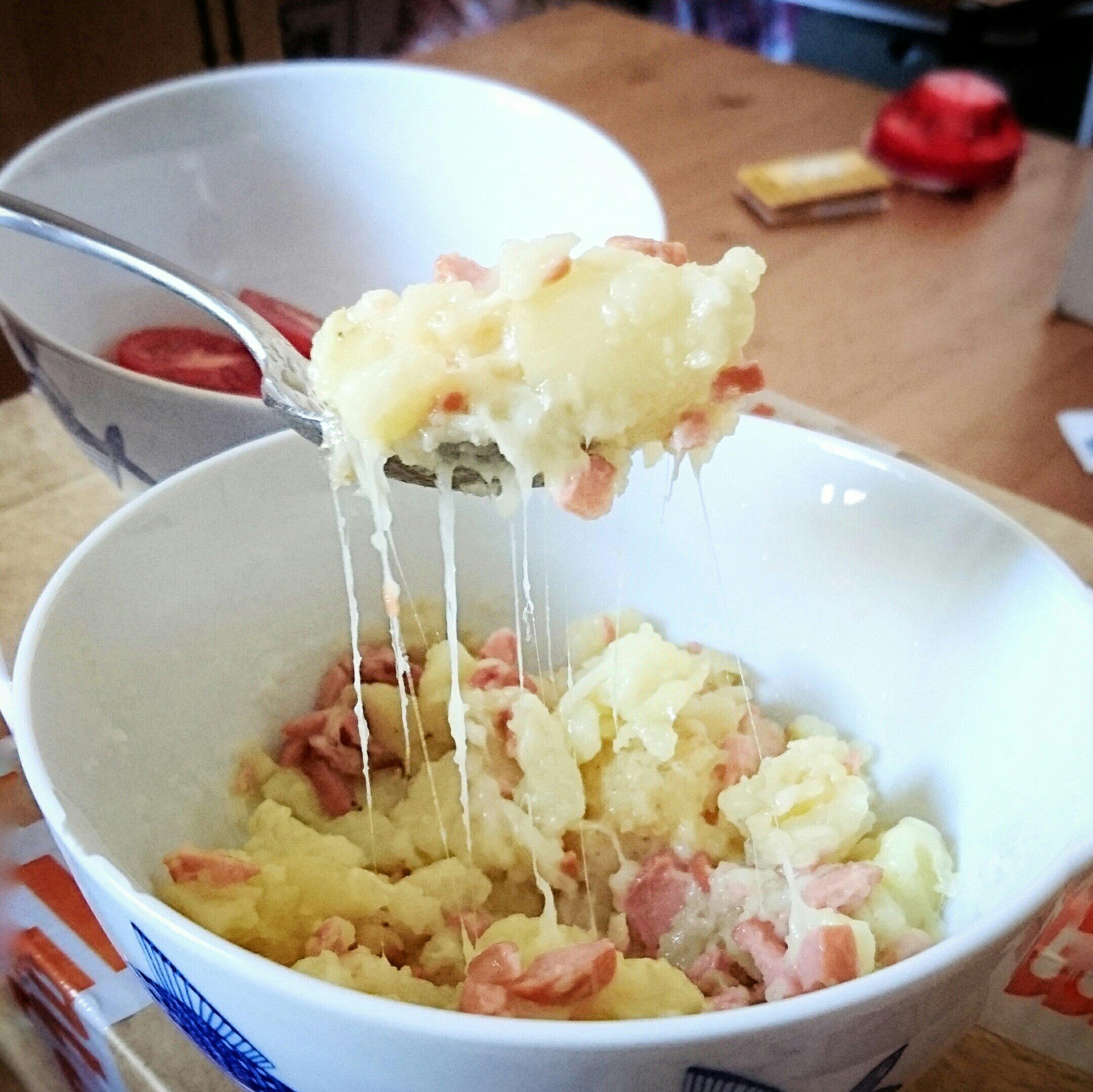 【十分鐘早餐】芝士火腿土豆碗的做法 步骤6