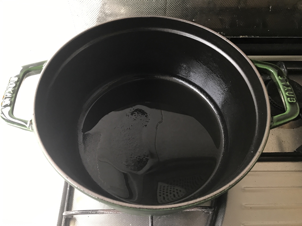 staub鑄鐵鍋咖哩燉菜的做法 步骤2