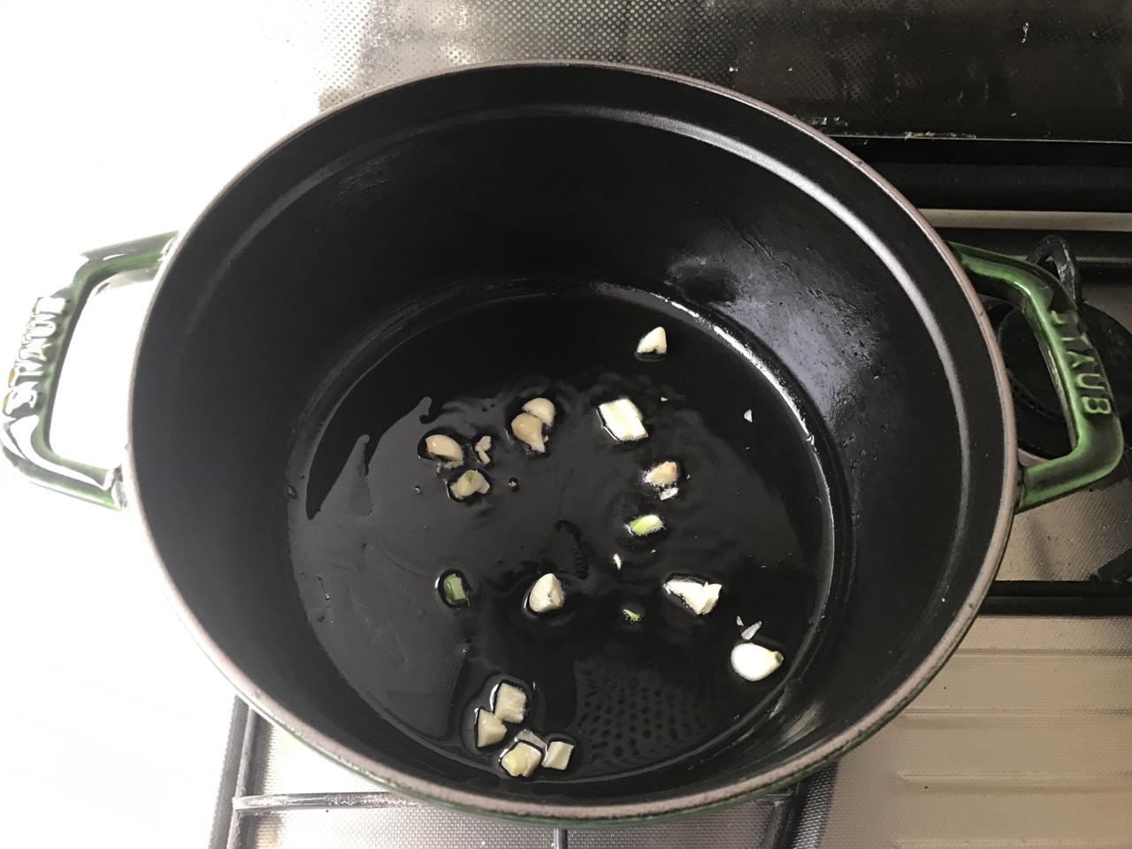 staub鑄鐵鍋咖哩燉菜的做法 步骤3