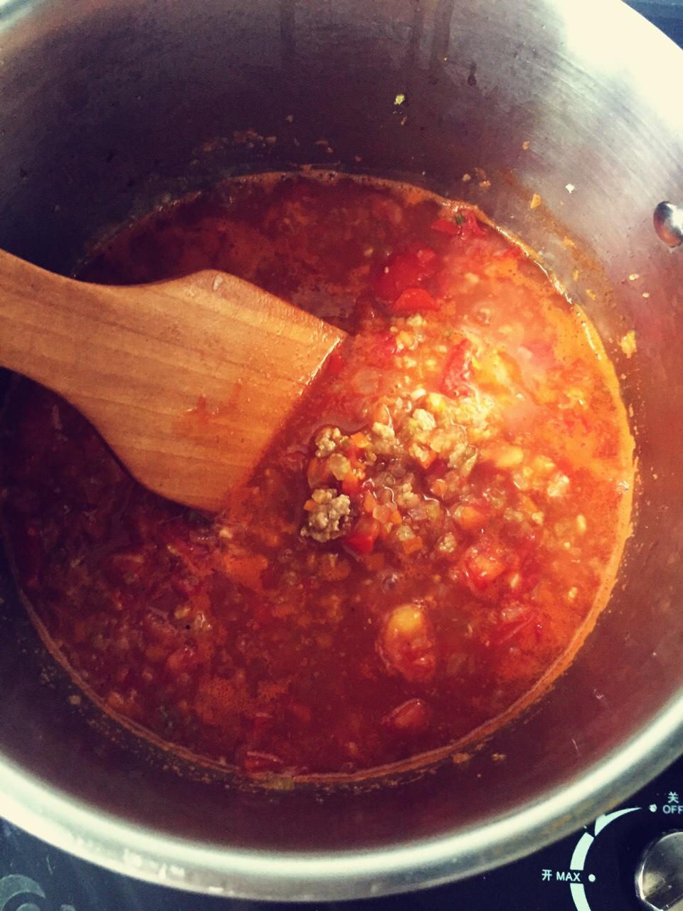 超級正宗又濃稠的湯汁下飯無敵番茄蘿蔔牛腩煲的做法 步骤2