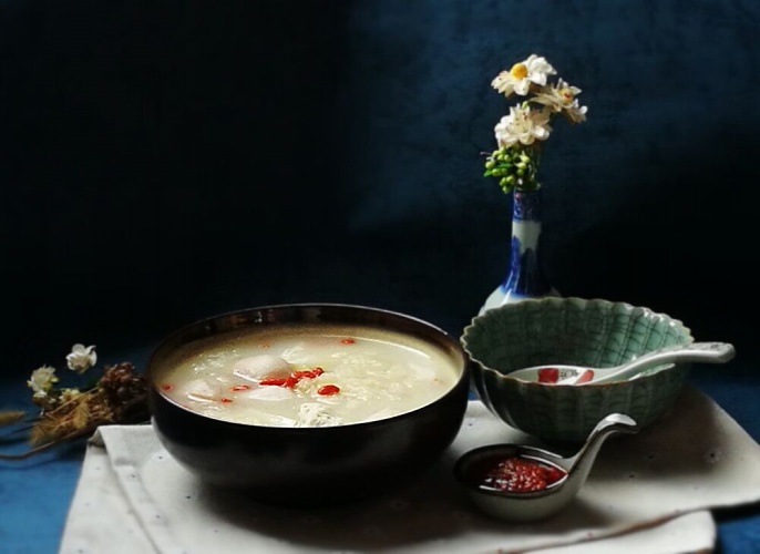 秋令食白能補肺，這碗湯給你三倍的滋潤~三白養生湯 • 圓滿素食的做法 步骤6