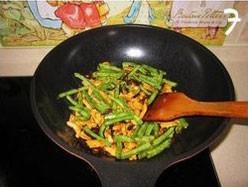 芽菜扁豆炒雞片的做法 步骤7