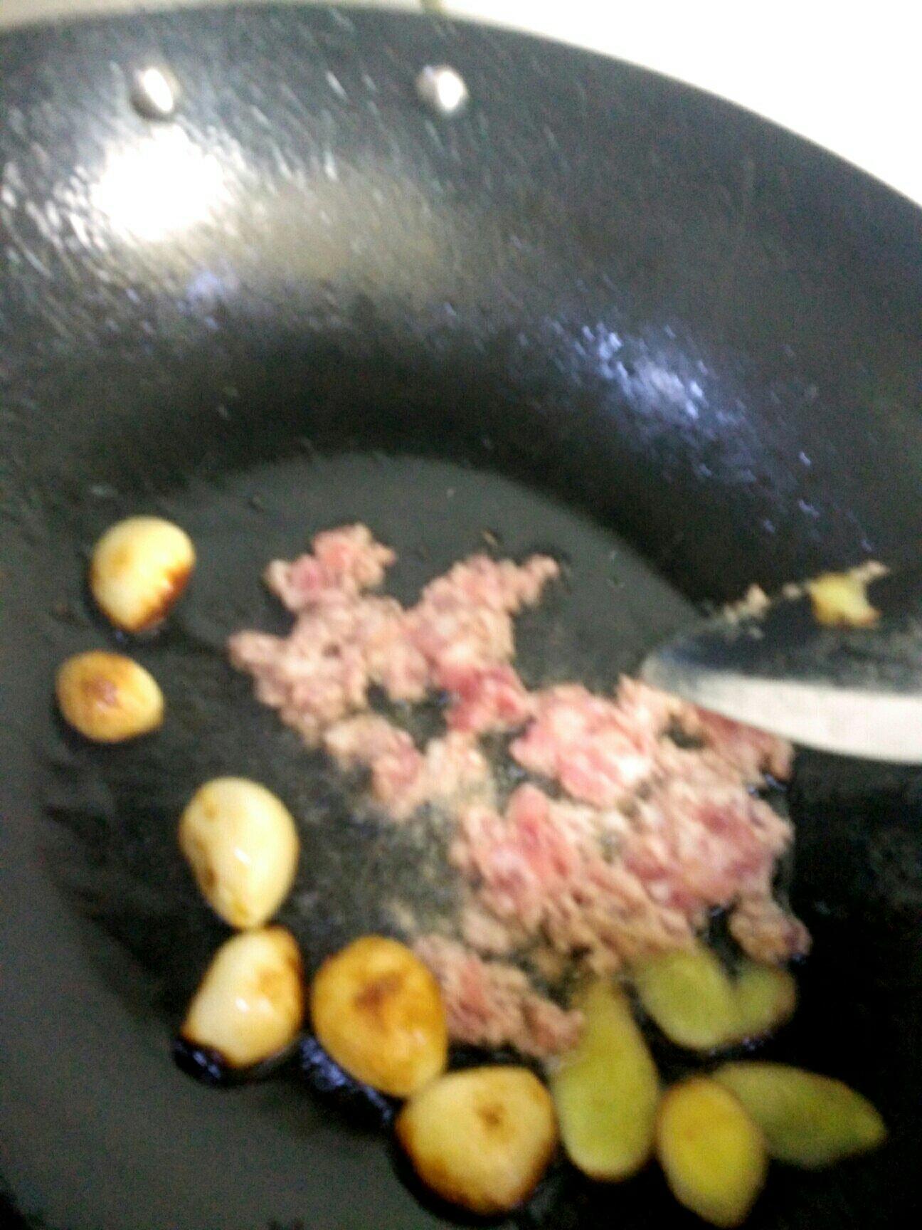 幹鍋萵筍的做法 步骤4