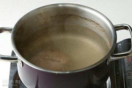 正宗韓式海帶湯的做法 步骤2