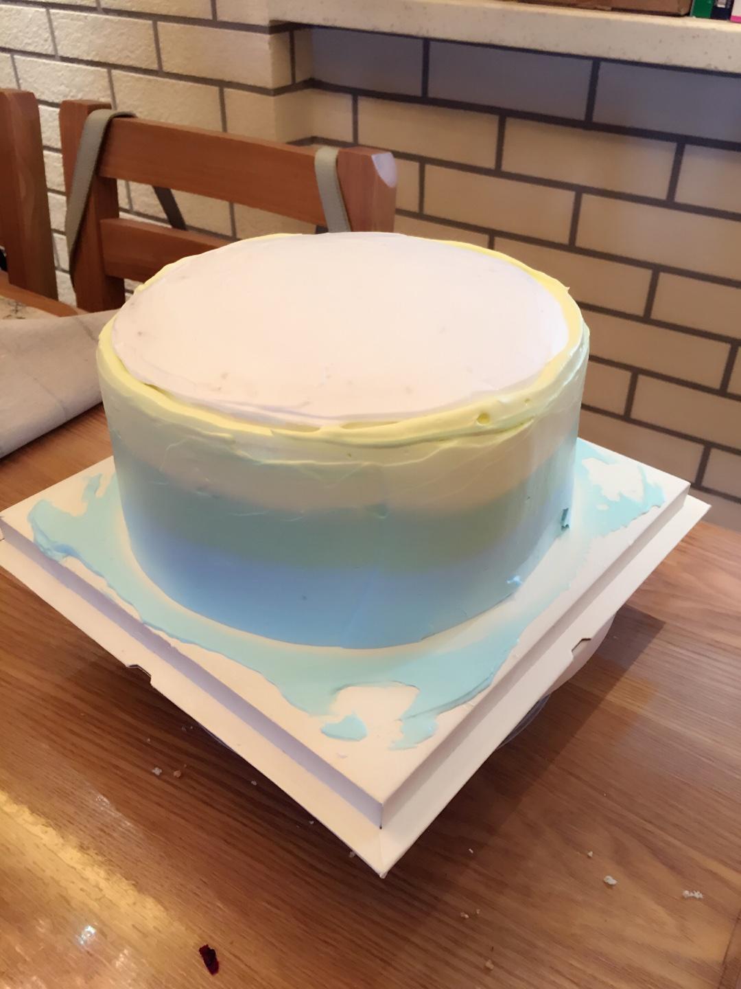 油彩綠漸變奶油蛋糕的做法 步骤4