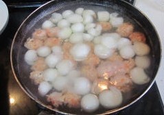冬瓜胡蘿蔔丸子湯的做法 步骤12