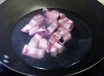 杏鮑菇燒肉的做法 步骤2