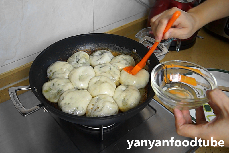水煎包（韭菜）Fried Dumplings的做法 步骤11