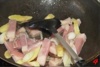 白菜豬肉燉粉條的做法 步骤3