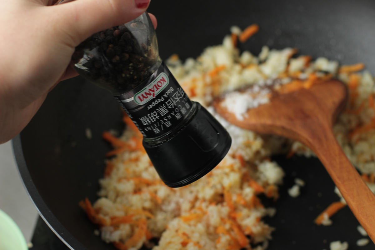 胡蘿蔔蛋炒飯的做法 步骤7