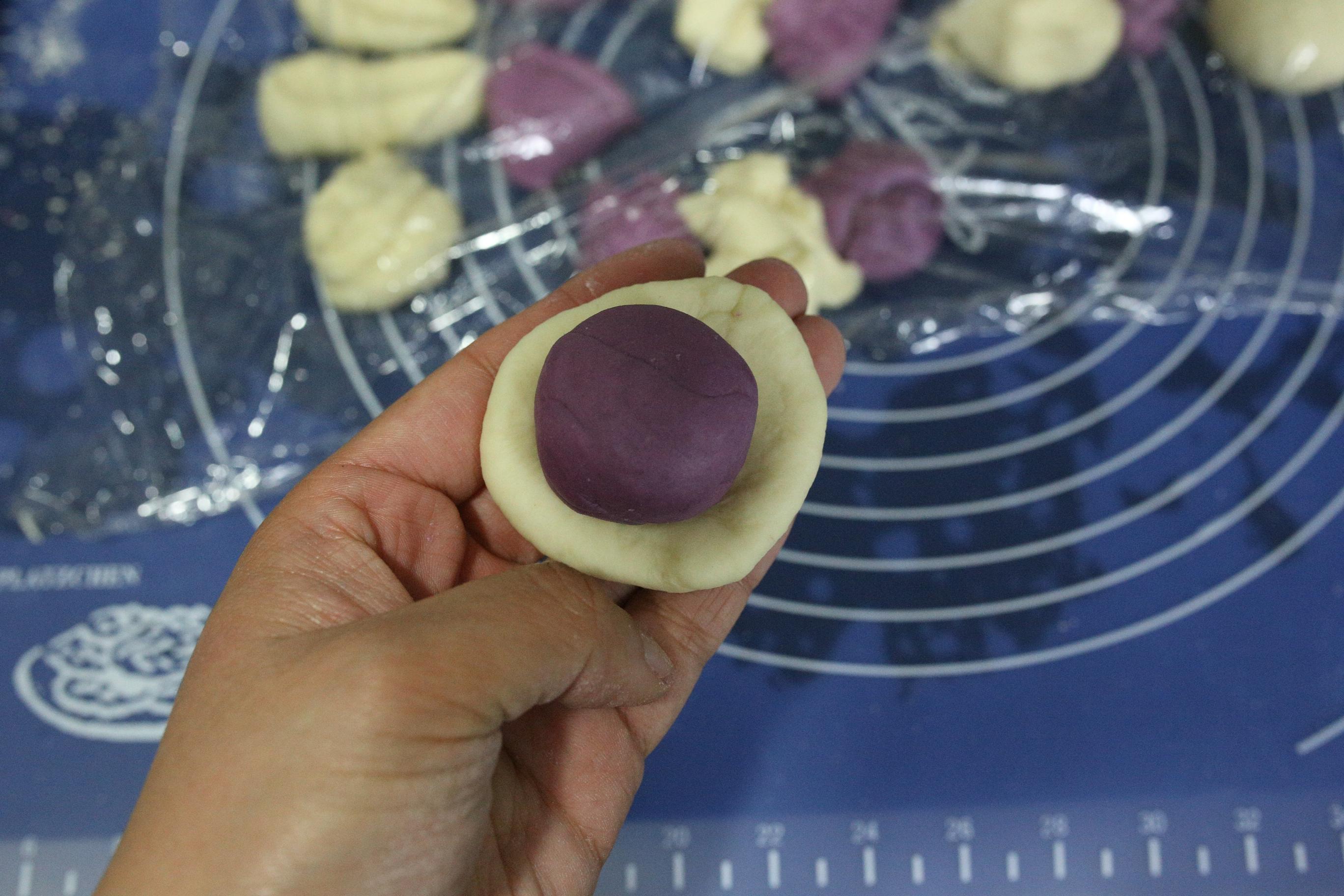 【雙色開花紫薯饅頭】，饅頭也可以有花樣兒。的做法 步骤12