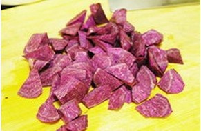 紫薯山藥粥的做法 步骤2