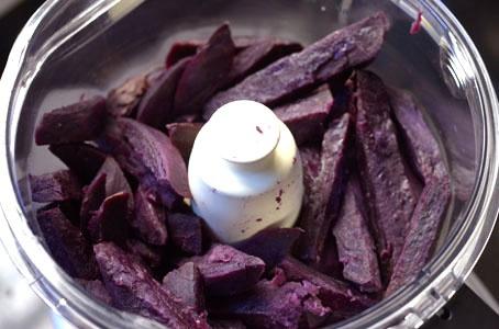 輕鬆炒制健康美味的紫薯餡（麪包機版）的做法 步骤4