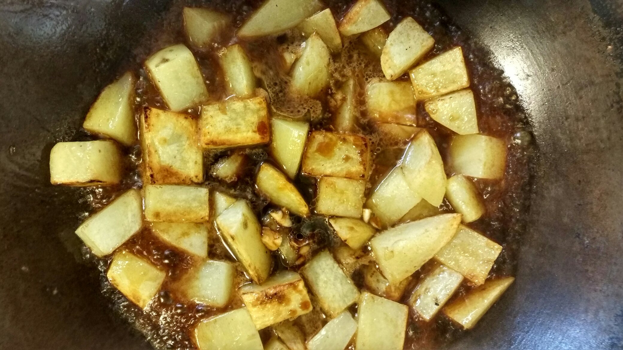 紅燒土豆的做法 步骤3