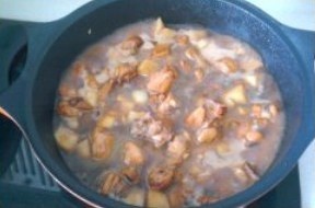 雞塊燒土豆的做法 步骤6