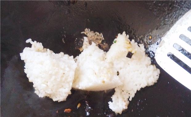 炒米飯（土豆控）的做法 步骤14