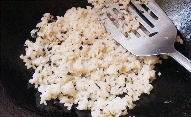 炒米飯（土豆控）的做法 步骤15