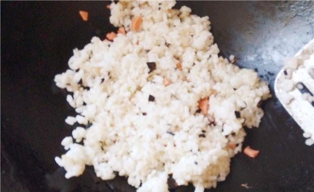 炒米飯（土豆控）的做法 步骤17