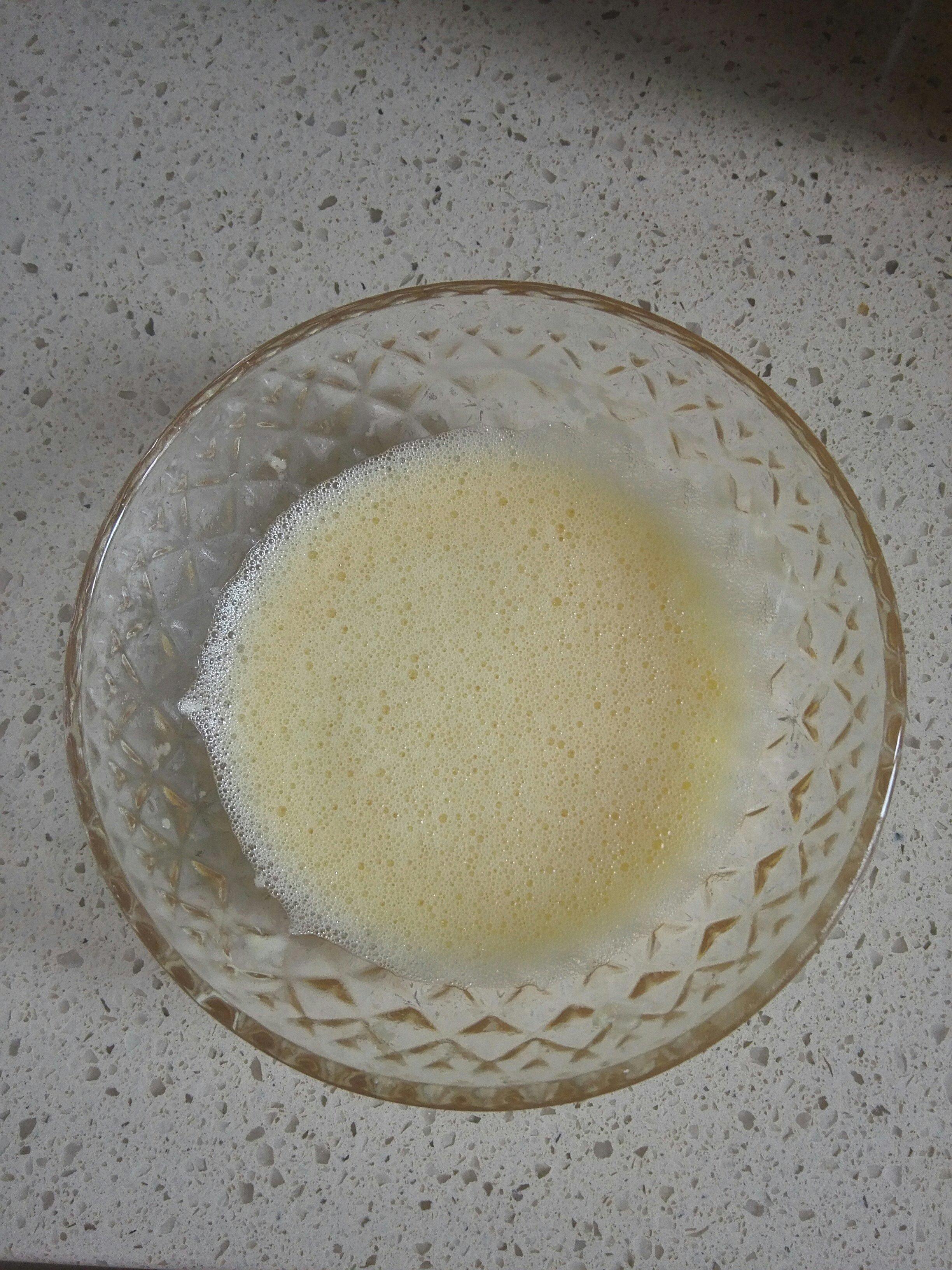 簡易微波檸檬酸奶蛋糕的做法 步骤1