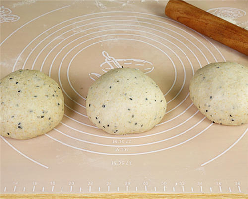 超好吃的全麥黑芝麻紫薯麪包做法的做法 步骤9