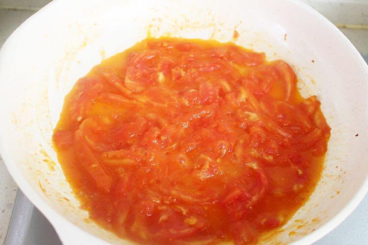 寶寶輔食：番茄乳酪米餅 換個花樣做輔食，胃口大開吃光光！的做法 步骤3