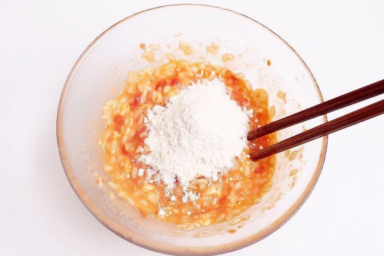 寶寶輔食：番茄乳酪米餅 換個花樣做輔食，胃口大開吃光光！的做法 步骤6
